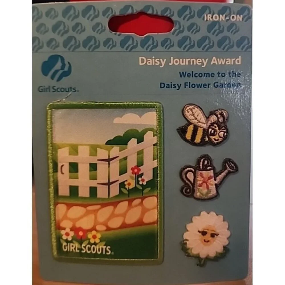 Girl Scout Daisy Journey Award Pin NEW Daisy Flower Garden
